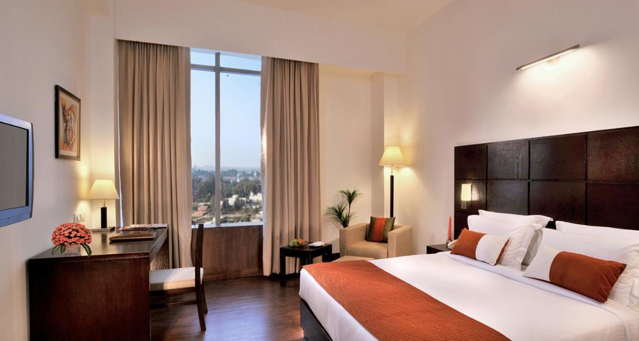 Comfort Inn Tulip Heights باثيندا المظهر الخارجي الصورة