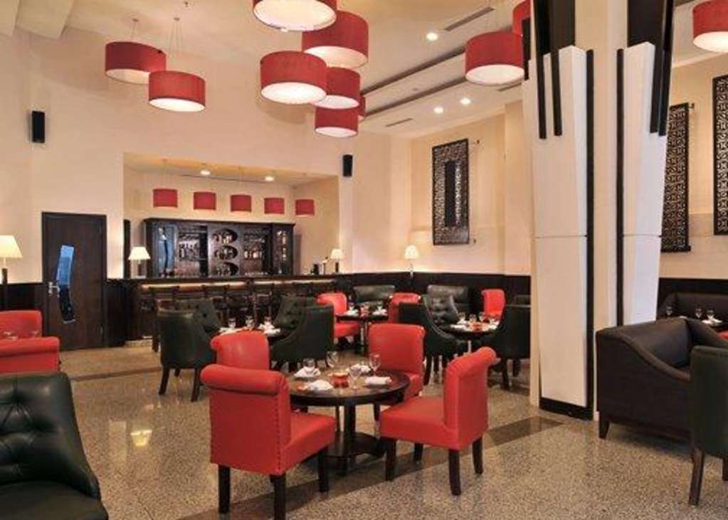 Comfort Inn Tulip Heights باثيندا المطعم الصورة
