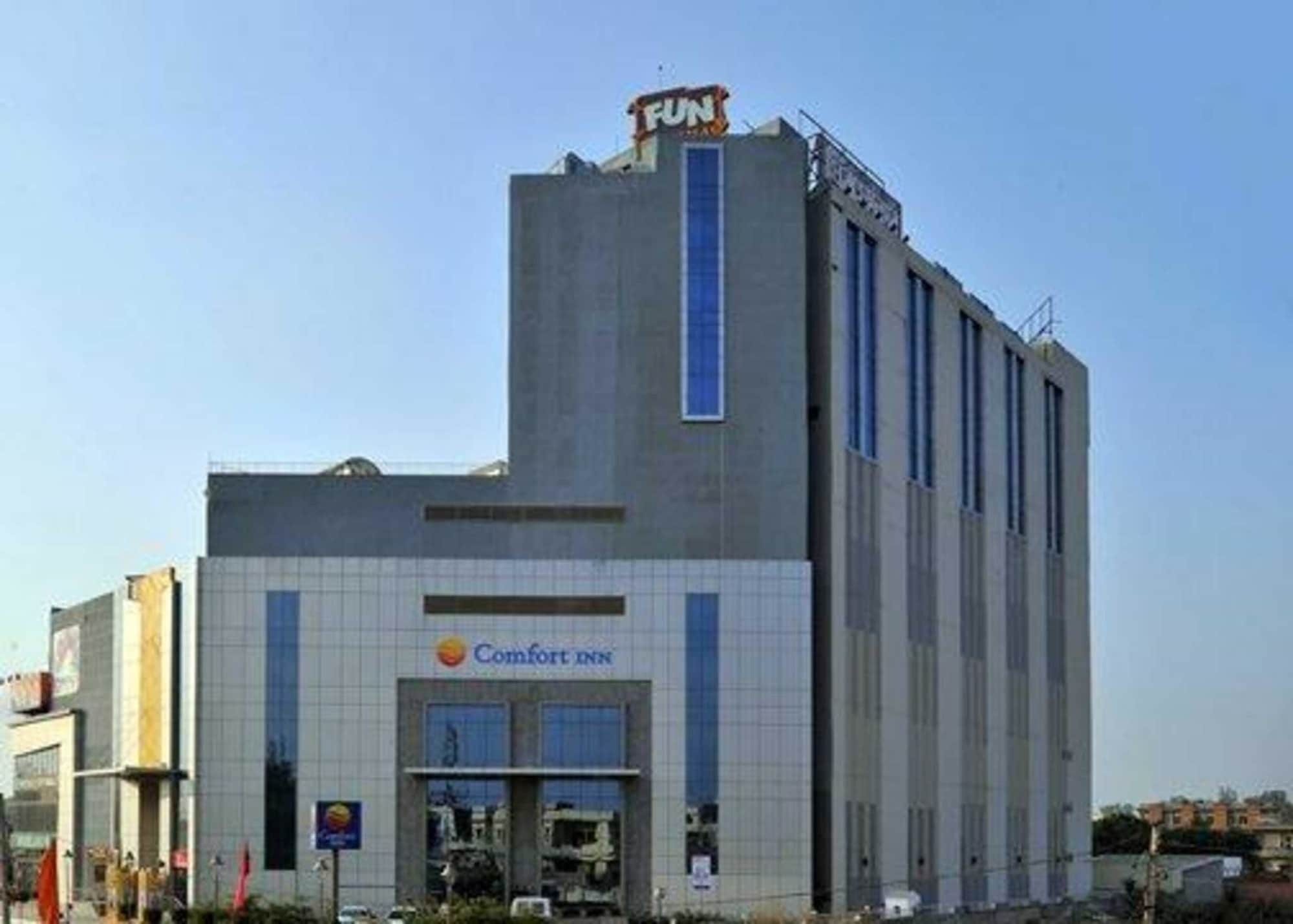 Comfort Inn Tulip Heights باثيندا المظهر الخارجي الصورة